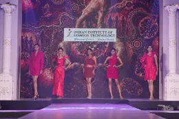 Image 76 from Fashionite 2026
